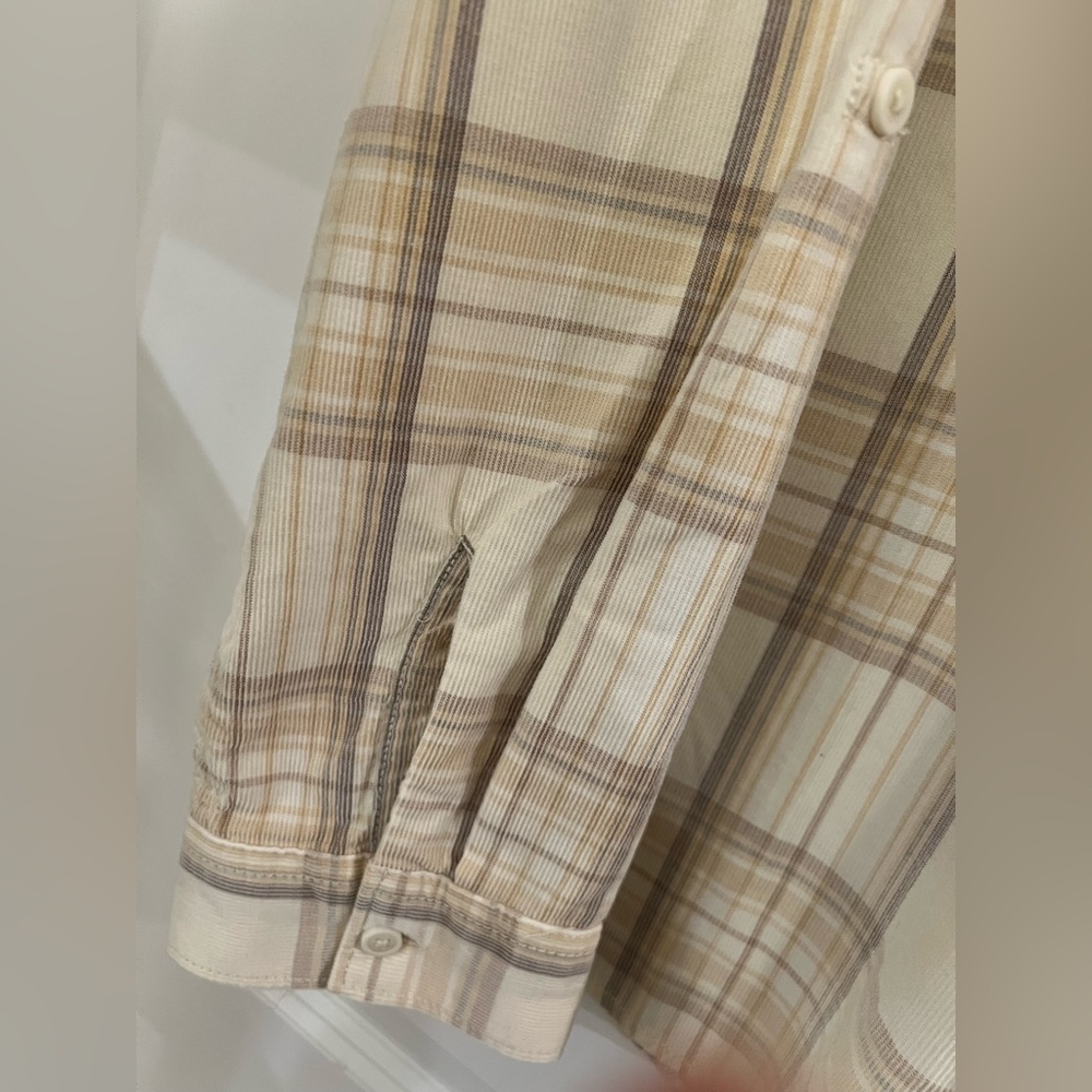 Columbia Cream/Taupe Plaid Light-Weight Corduroy Button Down Shirt, NWOT - Picture 4 of 6